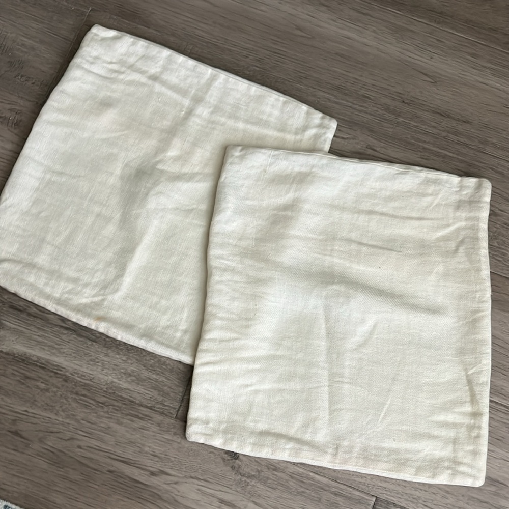 Pottery Barn Brown Button Linen Pillow Cases - Picture 4 of 6